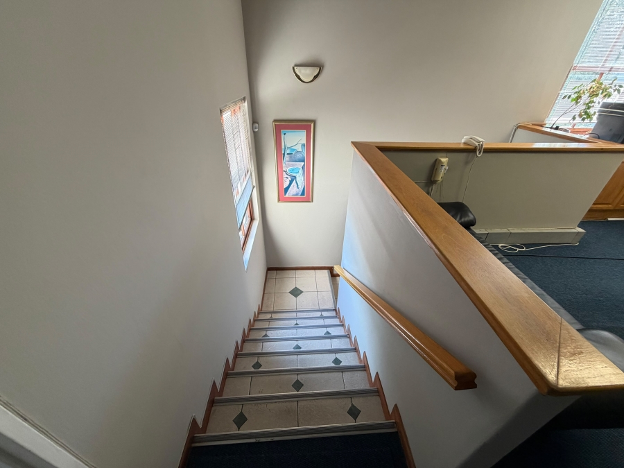 To Let Commercial Property for Rent in Rosenpark Western Cape